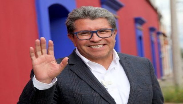 Monreal dice adiós la Junta de Coordinación Política del Senado