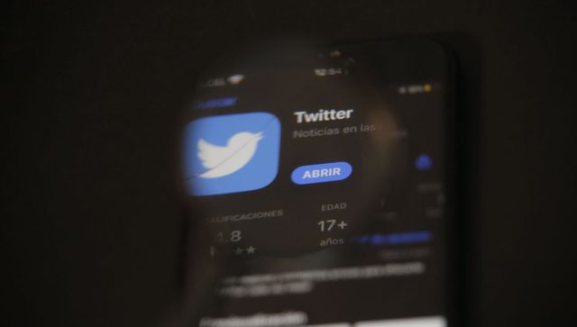 Twitter impone medidas ante manipulación y extracción de datos en la red social