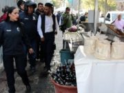 ¿Sandra Cuevas vs trabajo informal? En CDMX más del 60 % de establecimientos lo son