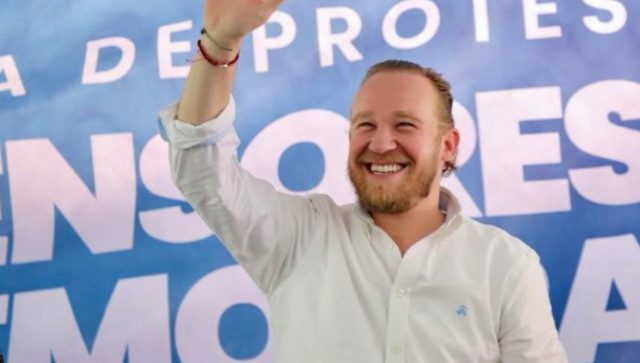 AMLO destapa a Santiago Taboada como candidato de oposición para CDMX