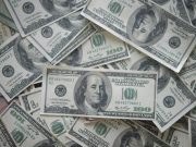 Peso mexicano llega a 16.88 unidades por dólar; su nivel más fuerte en 8 años