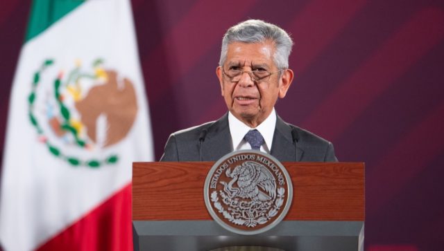 Titular de la SFP revela corrupción en contrataciones por prácticas monopólicas