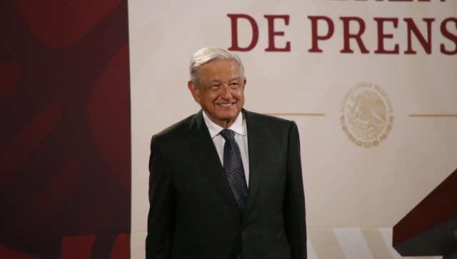México no tiene como prioridad construir plantas nucleares: AMLO y Bartlett