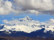 Restos de familia mexicana son repatriados desde Nepal luego de accidente aéreo