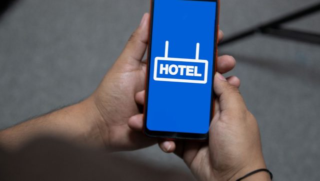 Viajeros exploran hasta cinco horas de contenido de viajes antes de su reservación