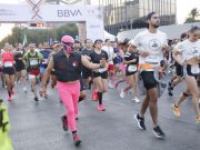 Participaron 10 mil corredores espontáneos en la Media Maratón de la CDMX