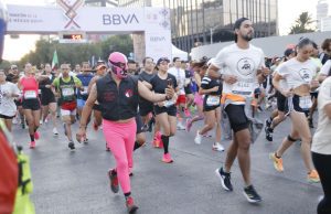 Participaron 10 mil corredores espontáneos en la Media Maratón de la CDMX
