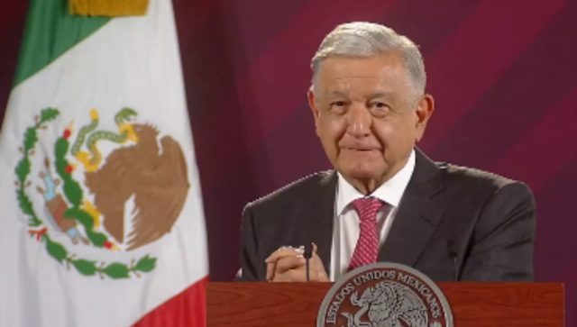 “No somos lo mismo” declaró AMLO al ser comparado con Vicente Fox y su grupo político