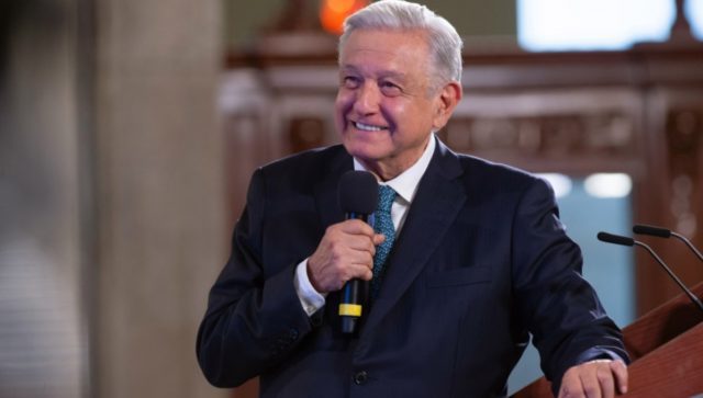 Celebra AMLO triunfo en Guatemala de Bernardo Arévalo