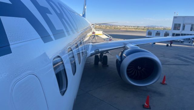 Consejos de especialistas en aerofobia para no enfermar de estrés al volar en avión
