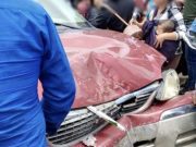 Tráiler se queda sin frenos y provoca accidente en Chiapas