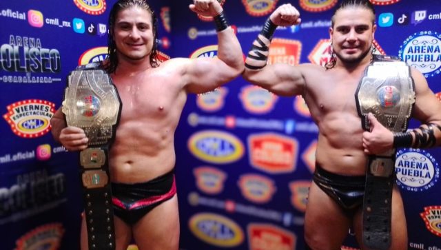 Los Chávez, firmes campeones mundiales de parejas del CMLL