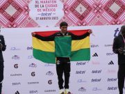 Héctor Garibay rompe récord en el Maratón de la Ciudad de México 2023