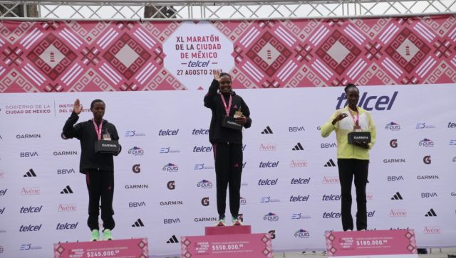 Kenia mantiene el dominio del Maratón de la CDMX en la categoría femenina