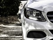 Amazon y BMW se unen para desarrollar funciones de conducción autónoma