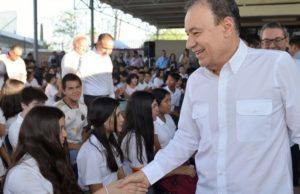 Disminuye deserción escolar en Sonora gracias al programa de becas