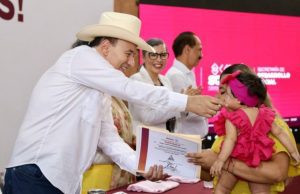 Entregan programas sociales y educativos en el sur de Sonora