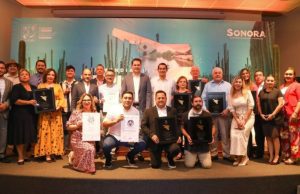 Celebran Día Internacional del Turismo con reconocimientos y Expo Turismo 2023