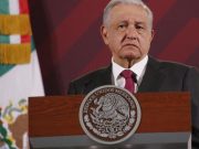 Dólar seguirá siendo moneda de referencia ante posible desdolarización de BRICS: AMLO