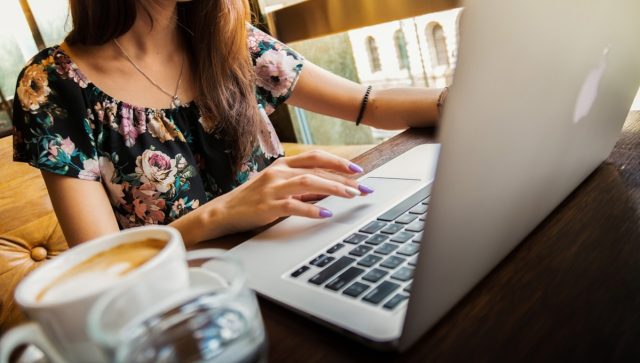 Trabajo formal con flexibilidad es clave para la participación laboral de las mujeres