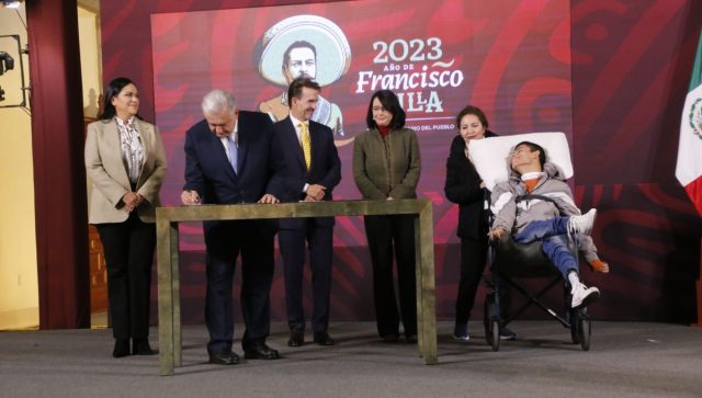 Bienestar, Teletón y CONACHYT firman acuerdo para apoyar a niños con discapacidad