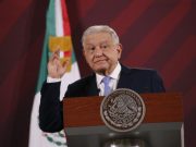 AMLO critica marcha y huelga de SCJN para “defender privilegios”: “es de pena ajena”