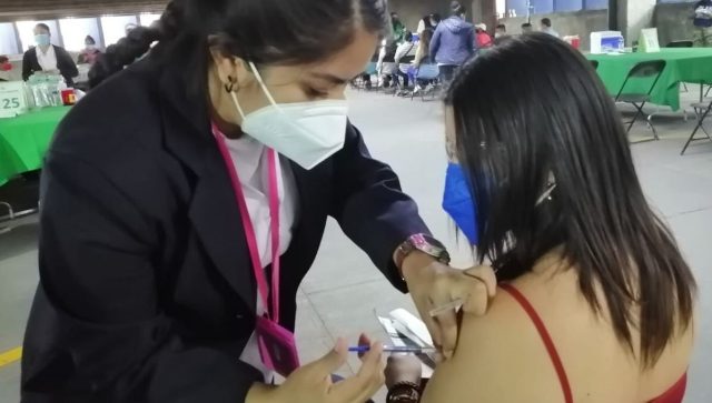 Ya se aplican más de 1.7 millones de dosis de vacunas contra Covid-19 e influenza