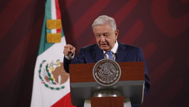 AMLO busca activar un servicio de trenes de pasajeros en México