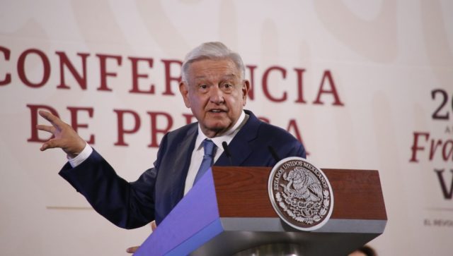 López Obrador se defiende de las acusaciones por la desaparición del Fonden