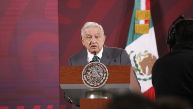 Presidente López Obrador prohíbe el uso de agua de BC a plantas cerveceras
