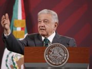 AMLO acusa a oposición de lucrar con las tragedias mediante propaganda política