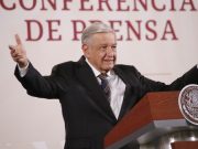 AMLO celebra su cumpleaños en Sonora y el gobernador Alfonso Durazo lo felicita