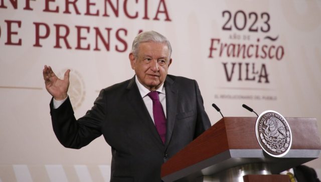 Gobierno de México abre la puerta a empresas para operar vías férreas para pasajeros