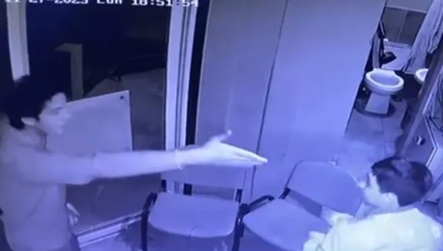 Institución educativa expulsa a alumno por agresión en contra de un guardia de seguridad
