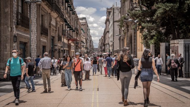 ¿Cuánto aporta al PIB de México la economía informal rumbo a 2024?