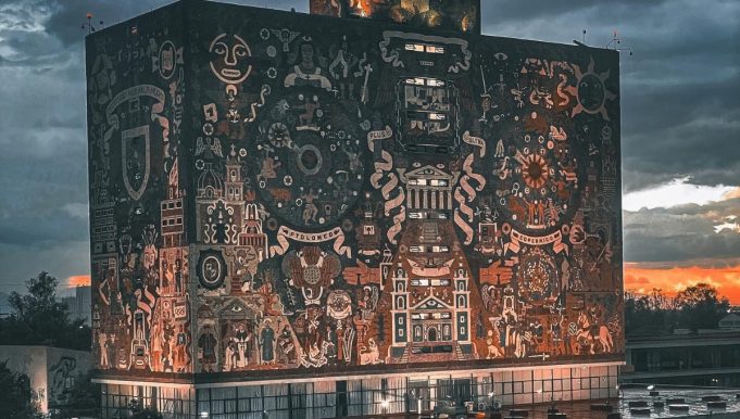 Biblioteca central de la UNAM
