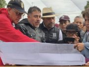 Bloqueo en la carretera México-Cuautla se extiende por más de 9 horas Vecino de Chalco piden ayuda tras las inundaciones en sus colonias