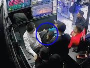 FUERTE VIDEO: Hombre jugaba en casa de apuestas, sicarios asesinan a un extranjero en Perú Hombre_jugaba_en_casa_de_apuestas_sicarios_asesinan_a_un _extranjero_en_Peru