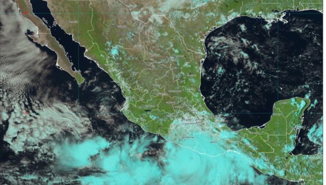 Huracán John aumenta a categoría 2: Alerta en Oaxaca y Guerrero Huracán John aumenta a categoría 2: Alerta en Oaxaca y Guerrero