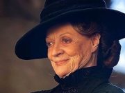 Falleció Maggie Smith, actriz que participó en la saga de Harry Potter Maggie Smith