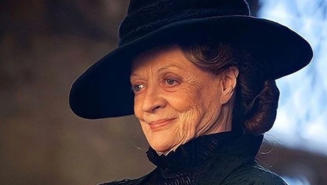 Falleció Maggie Smith, actriz que participó en la saga de Harry Potter Maggie Smith