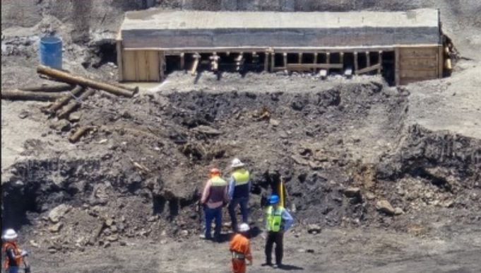 Labores de rescate en la mina El Pinabete