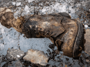 Bota de Sandy Irvine es encontrada a más de 100 años después de su desaparición en el Monte Everest