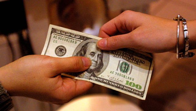 El dólar sigue ganando terreno este 30 de octubre