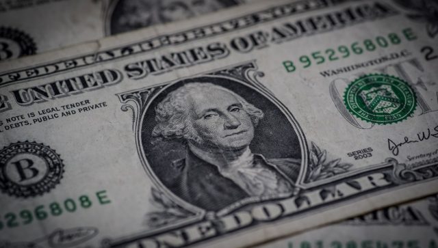 El dólar sube por encima de los 20 pesos