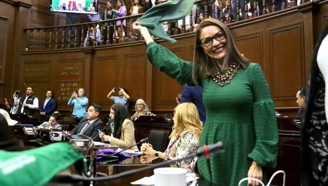 Michoacán avanza hacia la justicia social al despenalizar el aborto Michoacán aprueba la despenalización del aborto