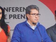 Monreal pide disculpas por usar helicóptero privado