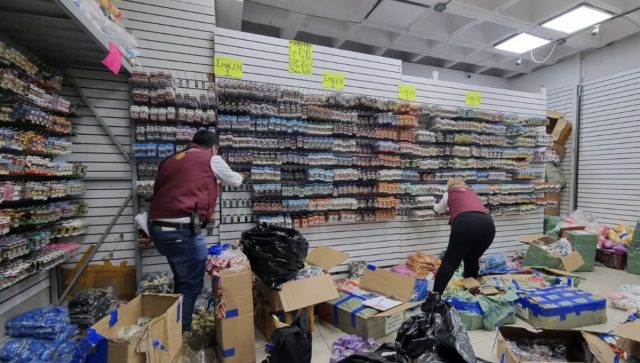 Operativo del IMPI en Plaza Izazaga 89: aseguran mercancía