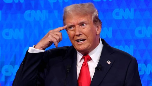 Trump emite un polémico mensaje de Acción de Gracias