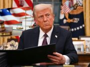 Juez bloquea temporalmente orden de Trump sobre ciudadanía por nacimiento